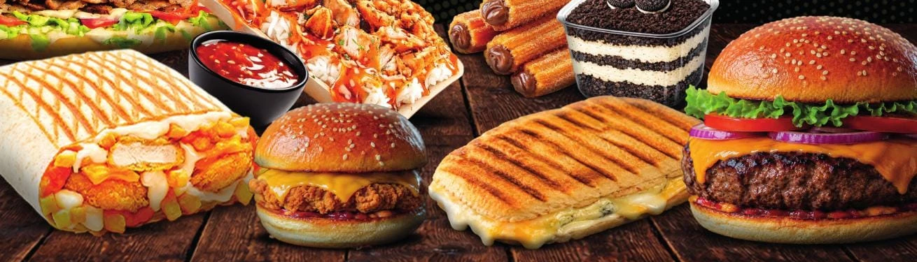 Tacos, burger au poulet krispy, panini et burger au steak de Sandwich Land